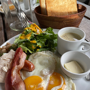ベーカリー&レストラン沢村 旧軽井沢のパンとモーニング