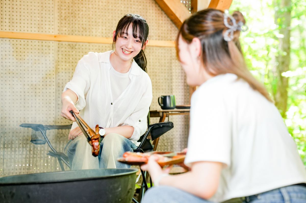 北軽井沢の貸切別荘で楽しめる屋根付きBBQ